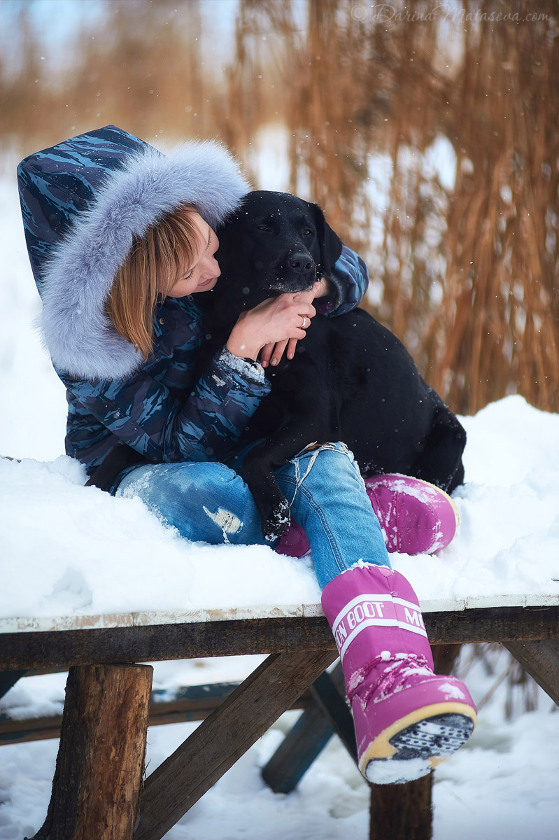 Girl_with_labrador23