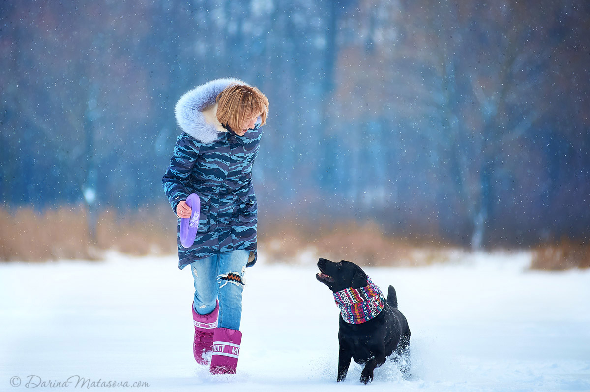 Girl_with_labrador5